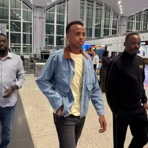 El �rbitro Omar Abdulkadir Artan regres� a Somalia tras neg�rsele la entrada a Estados Unidos.