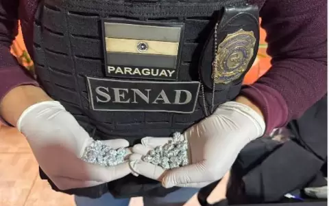 SENAD interviene foco de venta de drogas en Ciudad del Este y saca de circulaci�n 60 dosis de coca�na.