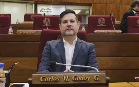 Carlos Morinigo.