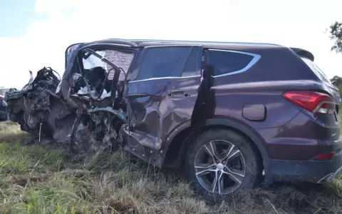 Veh�culo que transportaba a Sa�l Salcedo y su familia.
