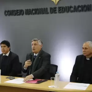 MEC detecta m�s de 250 t�tulos docentes irregulares y remite los casos al Ministerio P�blico