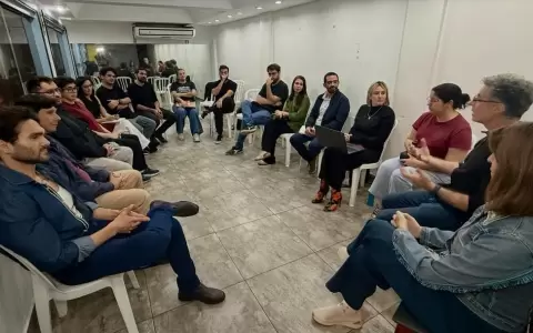Taller con el director y escritor argentino Guillermo Hermida.