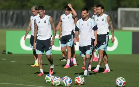 Argentina se lanza por el bicampeonato en el sexto Mundial de Messi