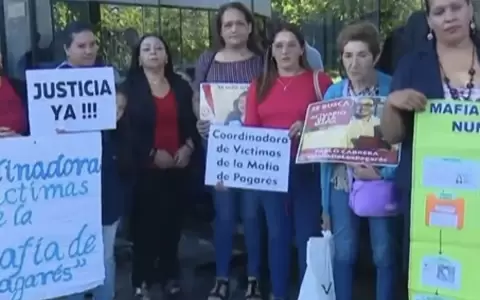 V�ctimas de la mafia de los pagar�s.
