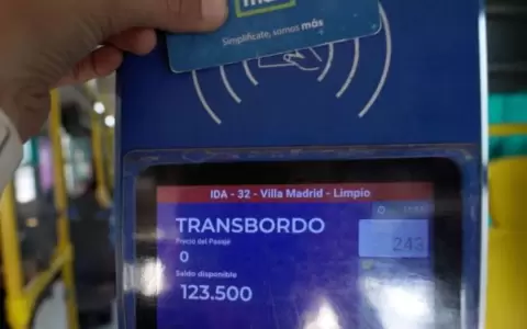 Gobierno anuncia ampliaci�n en el sistema gratuito de transbordo en el transporte p�blico.