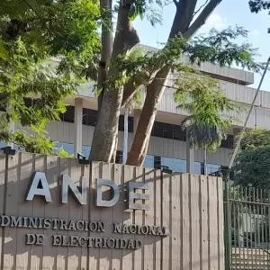 ANDE rechaza pedido de Atome para modificar contrato de suministro eléctrico