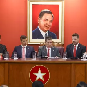 Pe�a reivindica su gesti�n ante la ANR, defiende al Gobierno y apunta contra sus cr�ticos