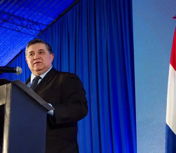 Alcides Riveros, presidente del Partido Liberal Radical Aut�ntico (PLRA).