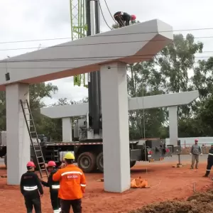 La duplicaci�n de la Avenida General Elizardo Aquino y el proyecto del Corredor Vial Las Residentas, en la ciudad de Luque registran gran avance.