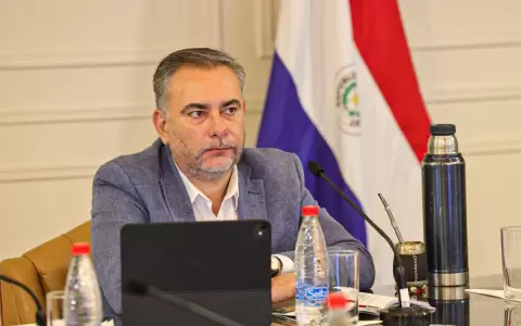 Ever Villalba, senador.