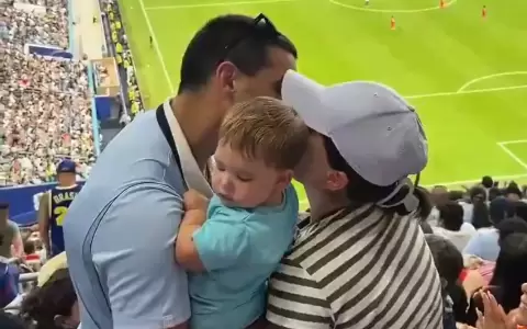 Del pedido de matrimonio al gol de Cabo Verde: la viral secuencia protagonizada por una pareja uruguaya