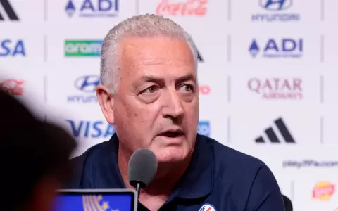 Gustavo Alfaro, director t�cnico de la Selecci�n Paraguaya.
