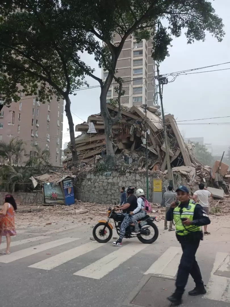 Sismo en Venezuela deja cientos de heridos y fallecidos. Foto: @noticias24