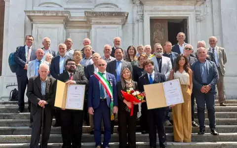 Cortes�a