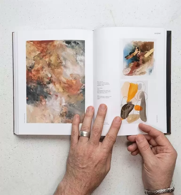 Algunas p�ginas del libro AVISPAs. Cortes�a