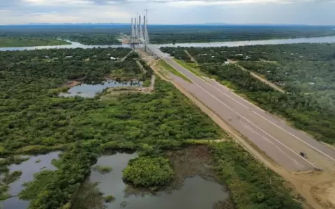 Puente Bioce�nica.