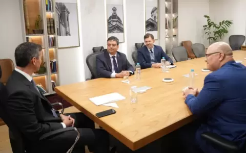 Representantes del FMI se reunieron con el presidente de la Rep�blica, Santiago Pe�a.