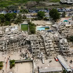 Doble sismo en Venezuela caus� miles de fallecidos.