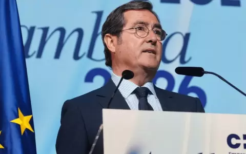 Presentaci�n del informe de la Confederaci�n Espa�ola de Organizaciones Empresariales (CEOE).