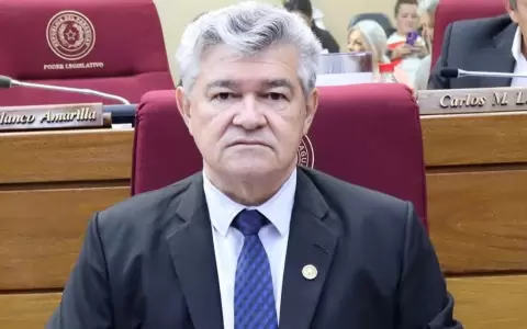 Diputaro Jorge �valos.