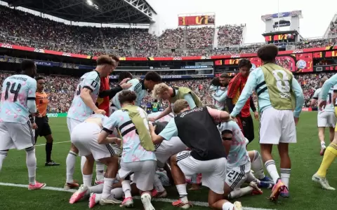 Remontada de pel�cula: B�lgica sobrevivi� al 2-0 y gan� con un penal en el �ltimo suspiro del alargue
