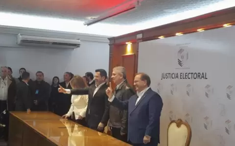 Camilo P�rez en el TSJE.
