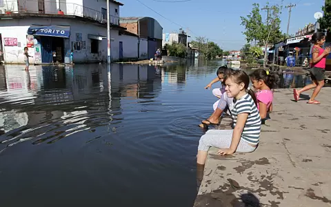 Inundaciones en Ba�ado Sur.