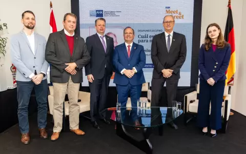 Camilo P�rez, invitado por la C�mara de Comercio e Industria Paraguayo-Alemana.