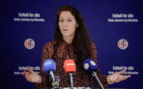 Lise Klaveness, presidenta de la Federaci�n Noruega de F�tbol.