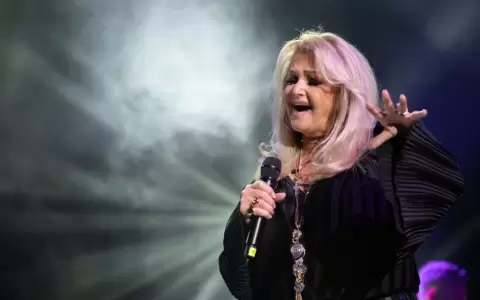 Bonnie Tyler en el concierto de su gira "40 years of Total Eclipse of the Heart".