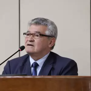 Jorge �valos Mari�o.