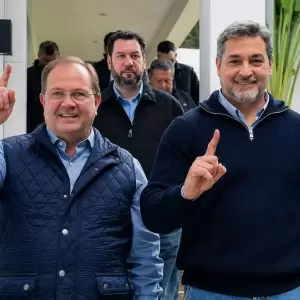 Disidencia pone l�mites al abrazo republicano: solo para las municipales