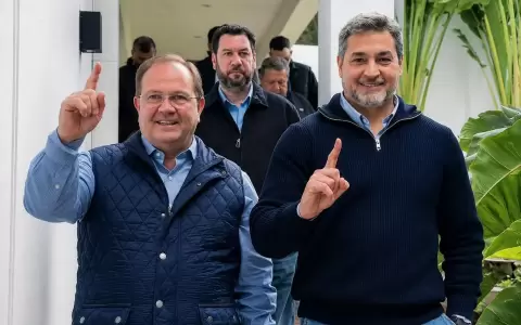 Camilo P�rez y Mario Abdo Ben�tez