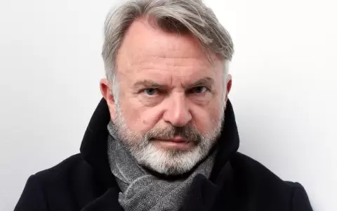 Sam Neill.