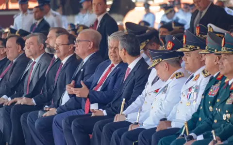 Enrique Riera y Santiago Pe�a.