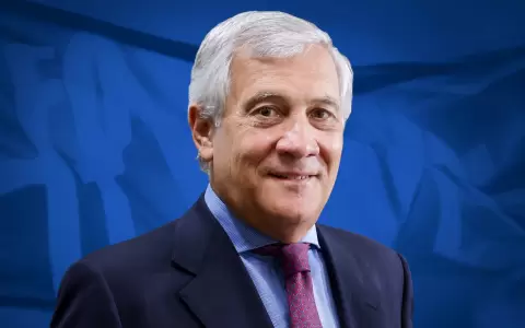 Ministro de Exteriores italiano, Antonio Tajani.
