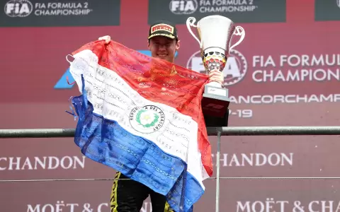 Tras acabar s�ptimo en la qualy, Duerksen parti� desde la cuarta posici�n gracias a la grilla invertida y se llev� la victoria.