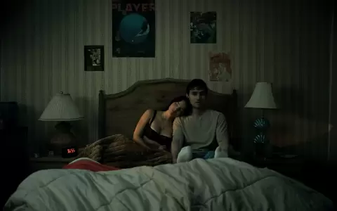 Escena de "Obsession", dirigida por Curry Barker.