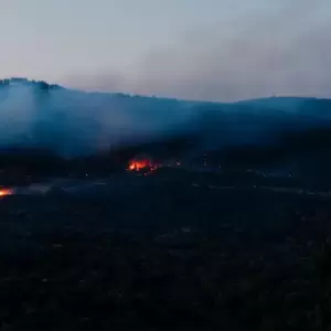 Imagen del incendio en Loyozuela, en la Comunidad de Madrid, este pasado jueves.