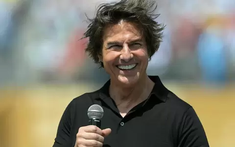 Tom Cruise.