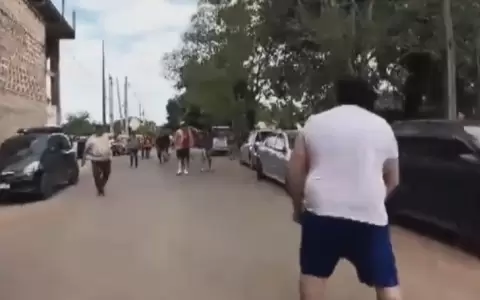 Ri�a tras termino de partido amateur.