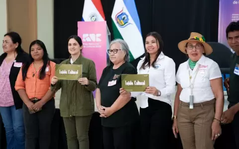 Presentaci�n del directorio "Tejido Cultural del Chaco Paraguayo".