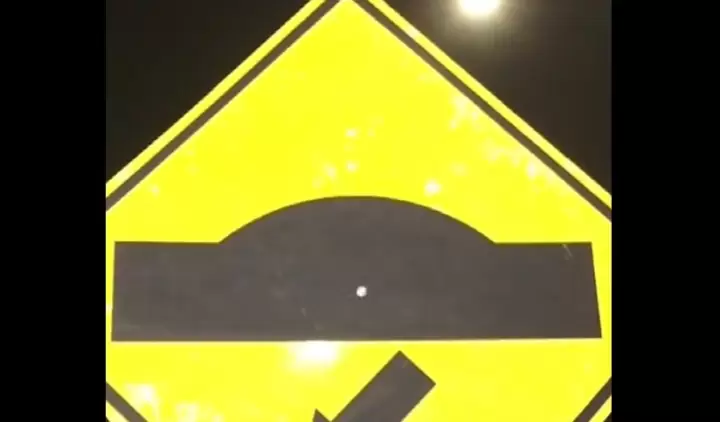 Cartel de lomada.