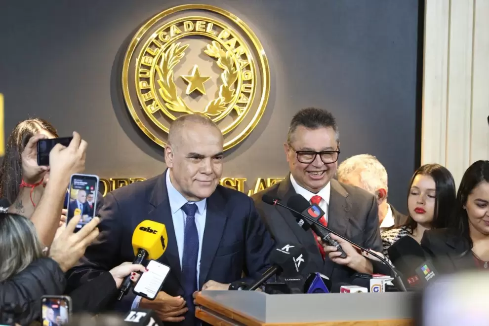 Bachi N��ez y Gustavo Leite.