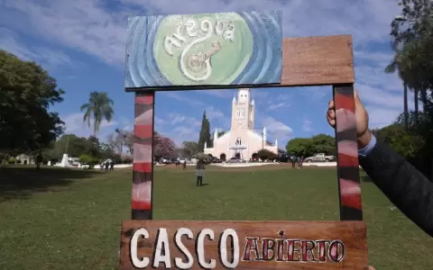 "Casco Abierto".