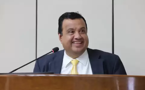 �dgar Sosa, abogado.