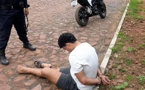 Detienen a hombre tras brutal golpiza e intento de estrangulamiento a su pareja.