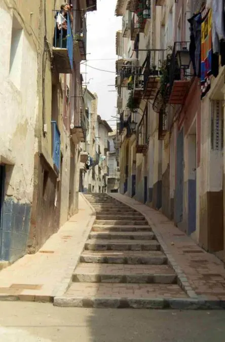 Villajoyosa. Calle donde vivi� Josefina Pl� � Miguel �ngel Fern�ndez. Gentileza CCEJS