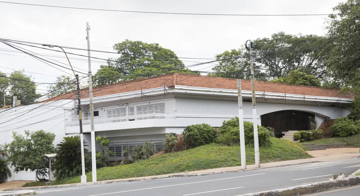 Casa Kostianovsky, 1979. Avenida Rep�blica Argentina � Laura Mandelik