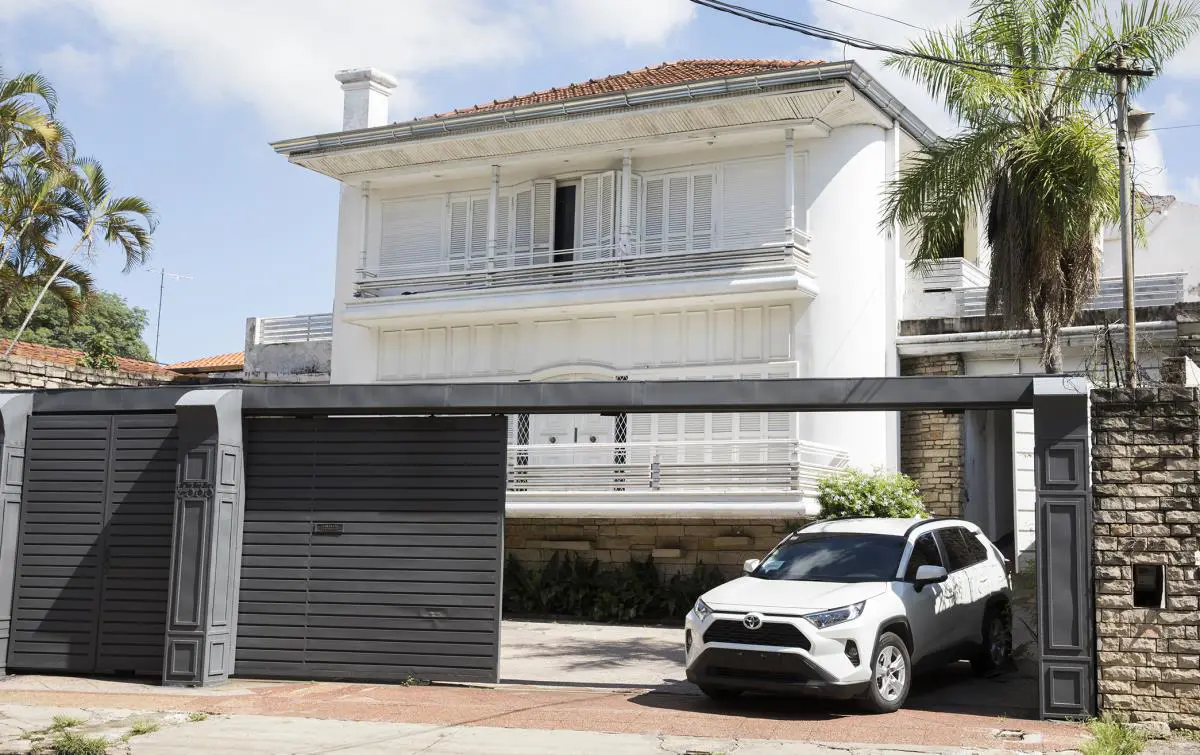 Casa Farr�s, s/f. Avenida Espa�a � Laura Mandelik